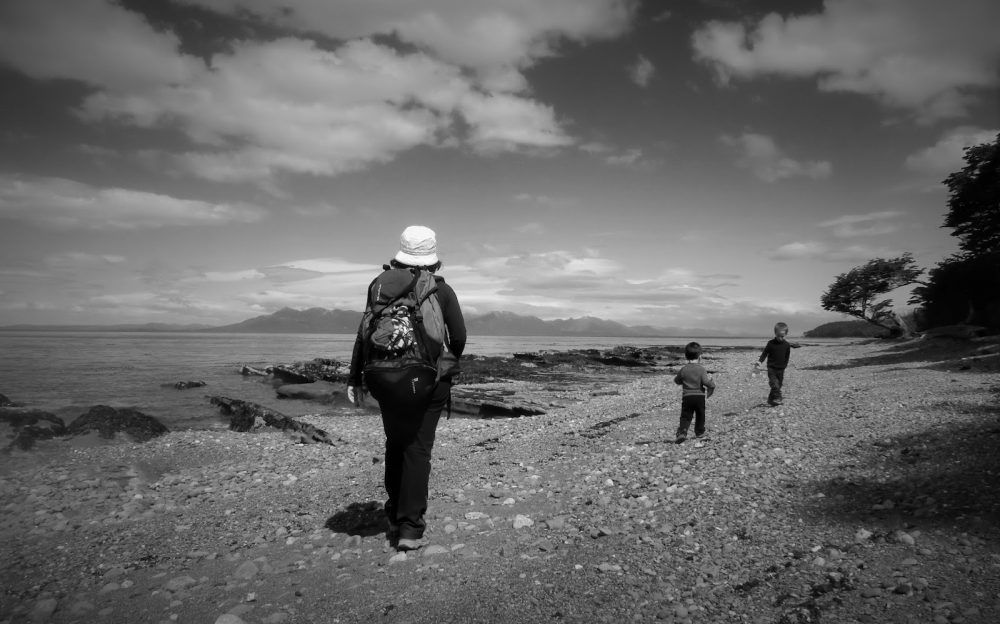 Paseando junto al Estrecho de Magallanes (Chile, 2013)