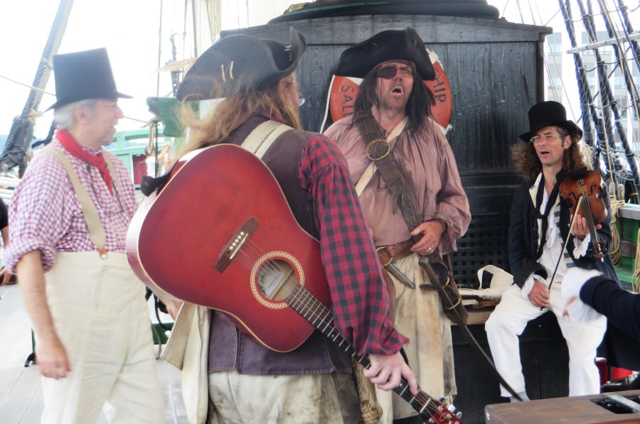 Los piratas en el Liberty (Salem, 2015)